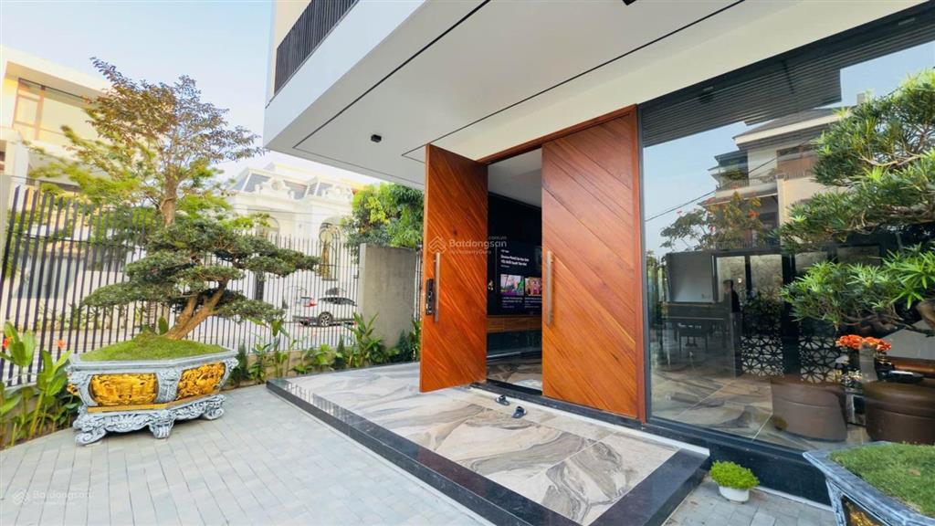 Biệt thự lô góc sang xịn hòa xuân đà nẵng chính chủ