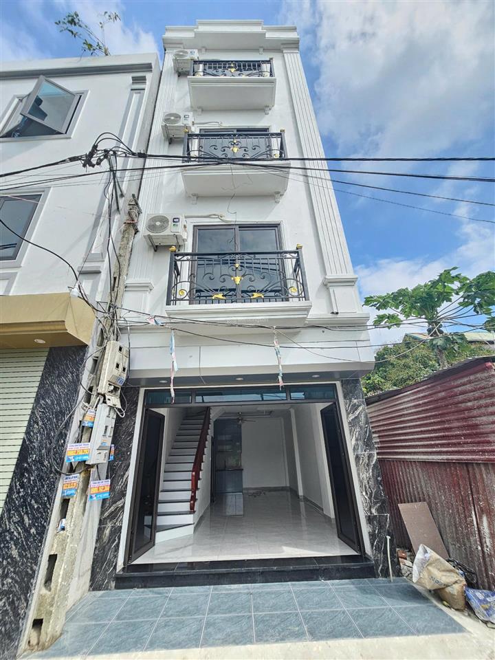 Nhà xây mới đơn lập rẻ nhất khu vực, vị trí đẹp, ngõ rộng, gần đại lộ tl nói chung chẳng chê đc gì