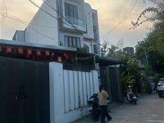 Bán đất đường nhánh 10,5m mẹ suốtđoạn cao ráo không ngậphoà khánh nam