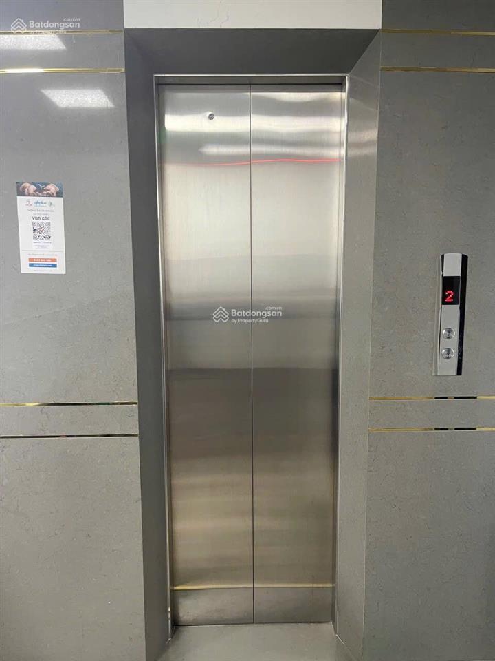 Bán tòa nhà văn phòng huy hoàng  hầm 6 tầng  7 x 18m  sàn 600m2  đường lớn  giá chỉ 38 tỷ