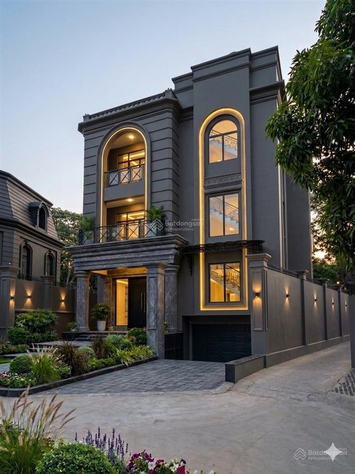 Cực hiếm ! biệt thự góc 3 mặt tiền hồ cao đức lân  hầm 3 tầng  280m2  nhà đẹp, có tm  giá 74 tỷ