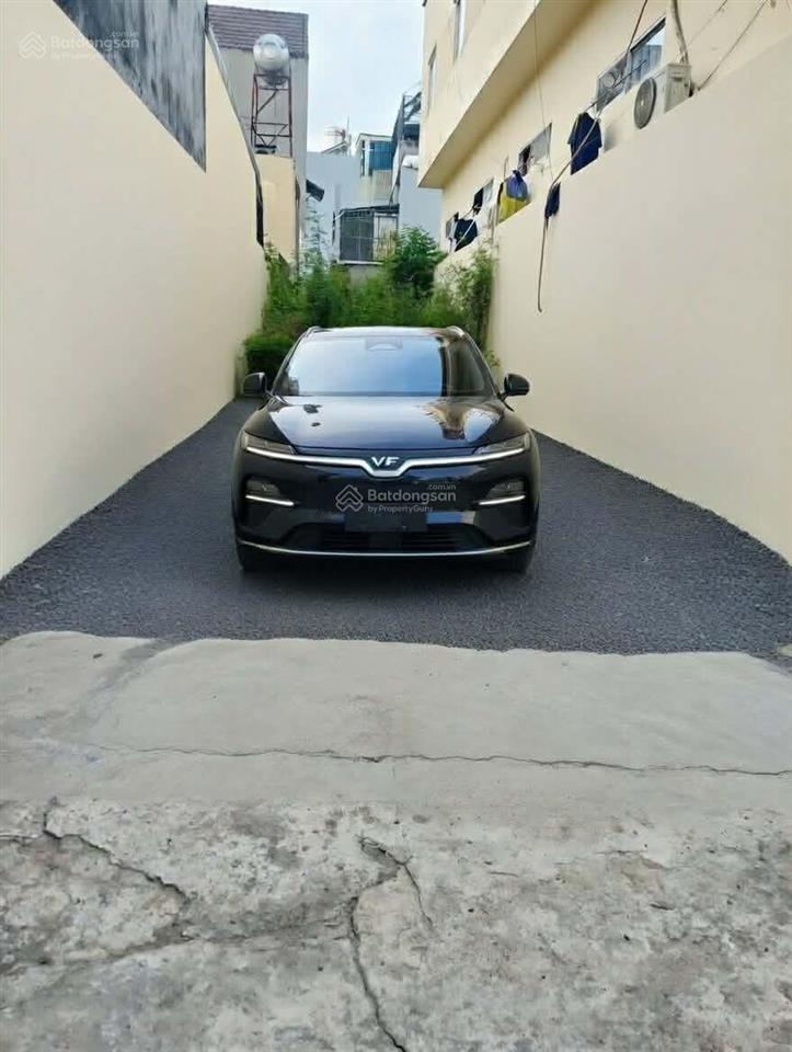 Bán đất q9, sát lê văn việt, full thổ cư