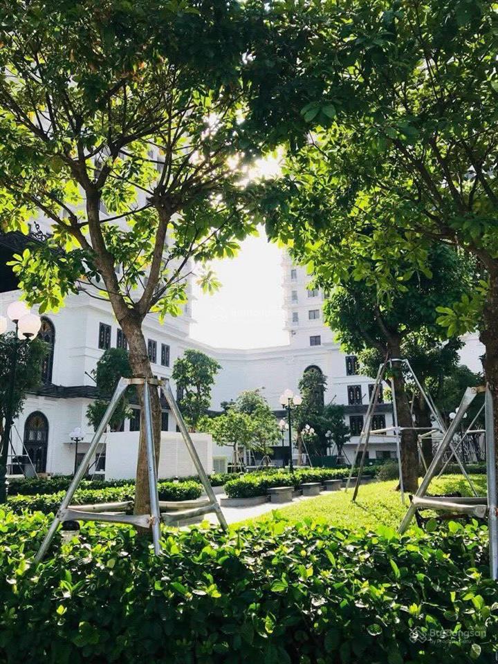 Bán căn hộ chung cư iris garden, giá 5,5 tỷ bao phí, 62m2, 2pn, 2wc,  0335 024 *** em diệu
