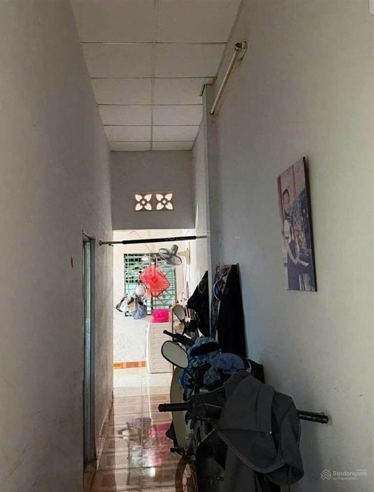Cắt lỗ 100 triệu  nhà 72m hẻm xe hơi bà điểm chỉ 4 tỷ giá mới chỉ 4 tỷ (tl)