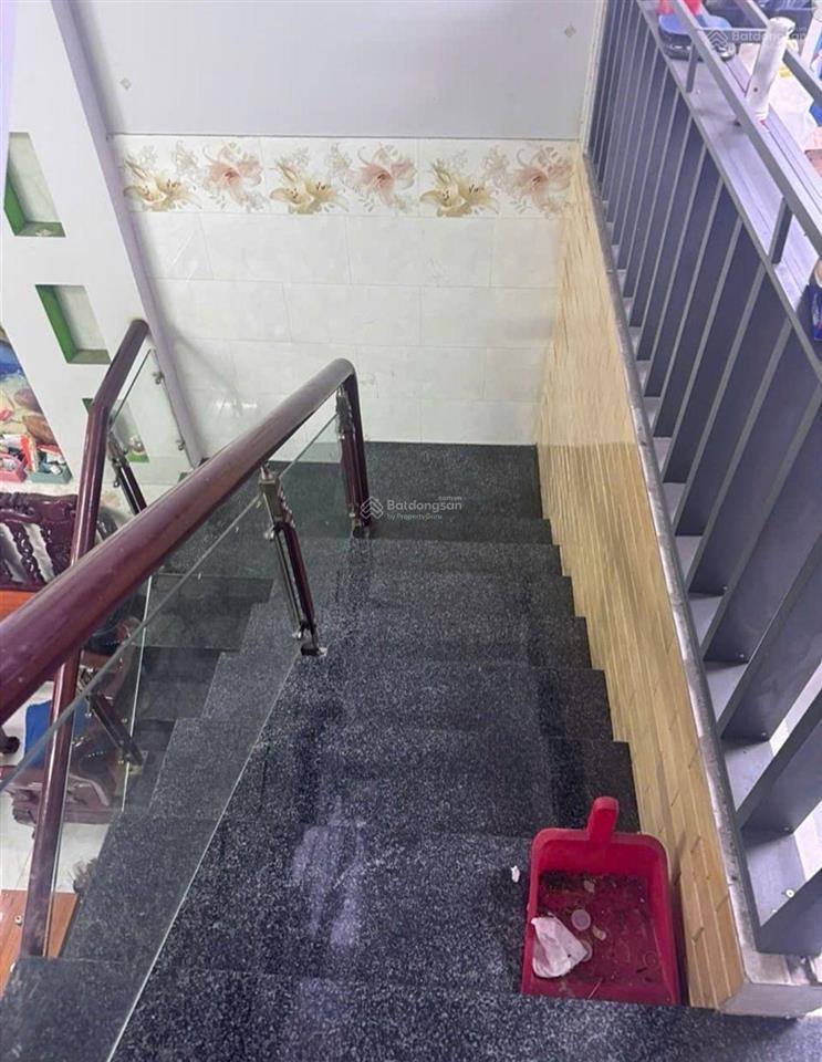 Giảm sốc chỉ 5,7 tỷ nhà 5 tầng sát mt ttn1, hxh quay đầu