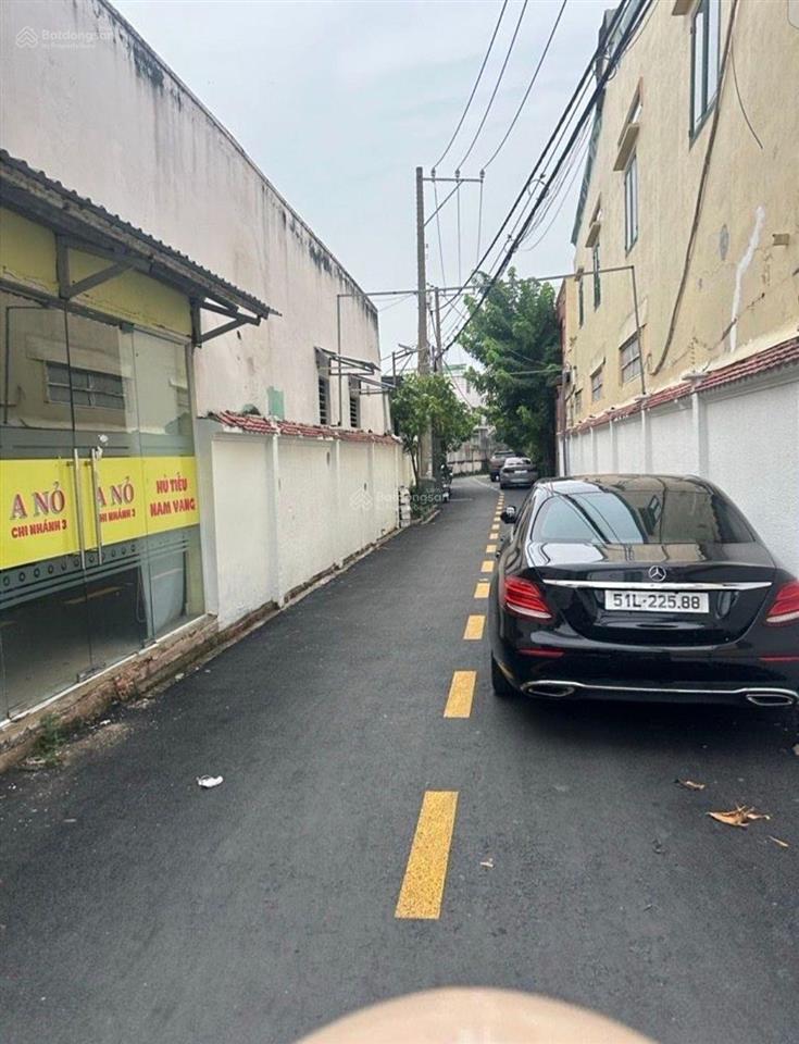 Hẻm xe hơi nhà đẹp 5pn chỉ 5 tỷ 590, giá quá tốt!