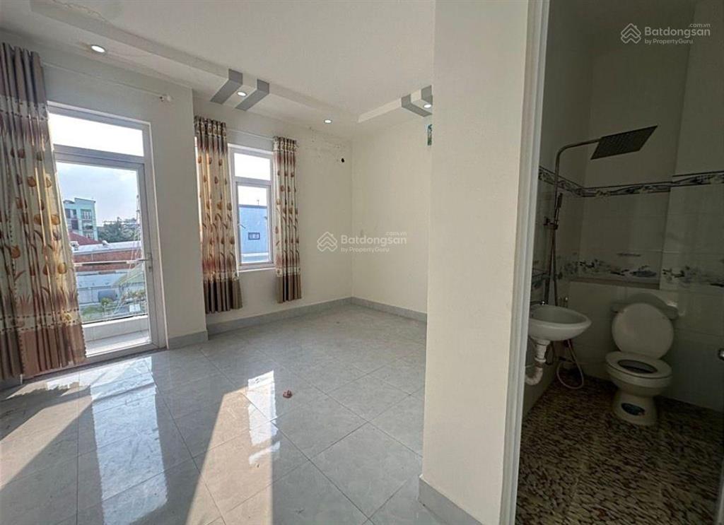 Hẻm xe hơi nhà đẹp 5pn chỉ 5 tỷ 590, giá quá tốt!