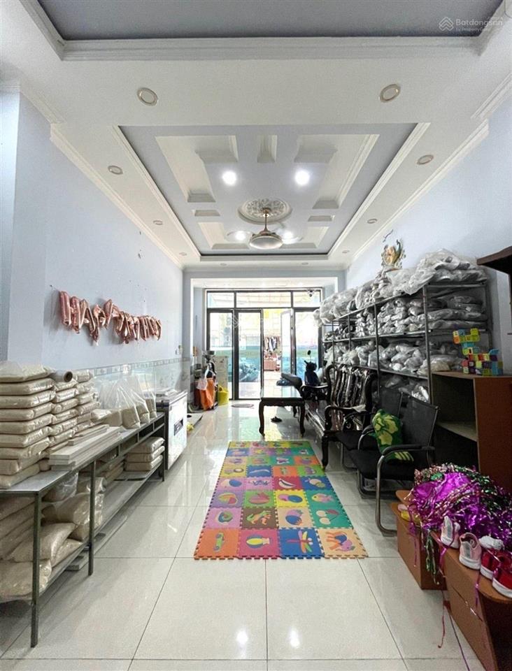 Gấp  giảm 500 triệu  nhỉnh 6tỷ  hẻm xe tải 7m  đông hưng thuận 2  4 tầng