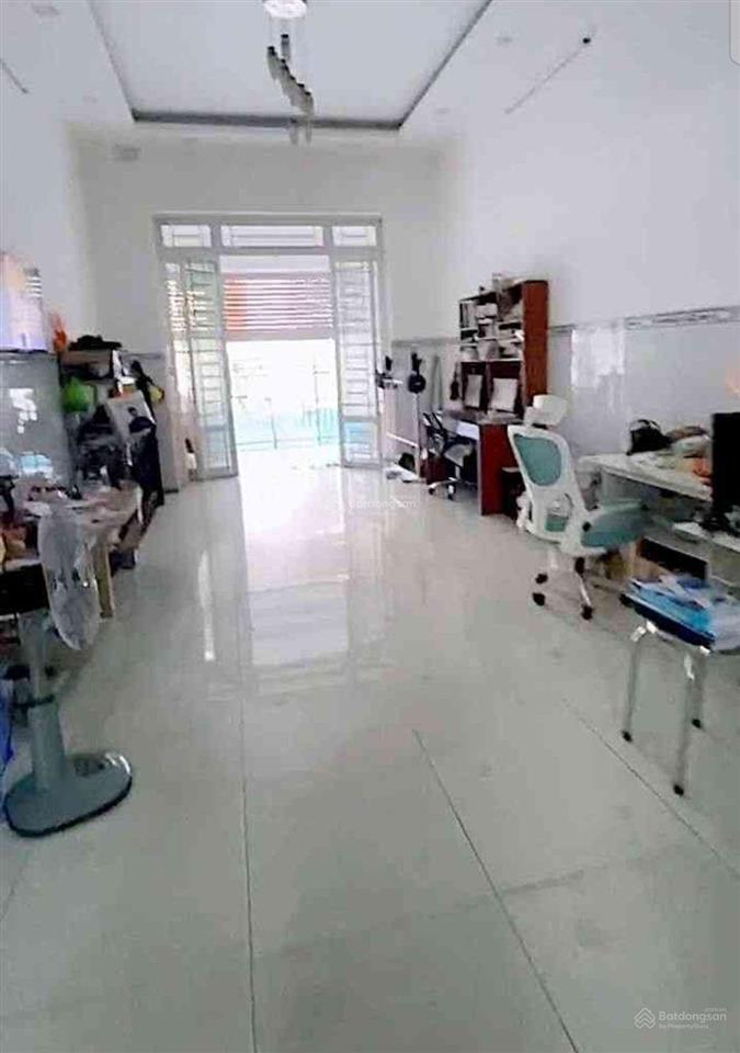 Giá chỉ 4,1 tỷ  sở hữu ngay nhà đẹp nguyễn ảnh thủ  ô tô đậu cửa