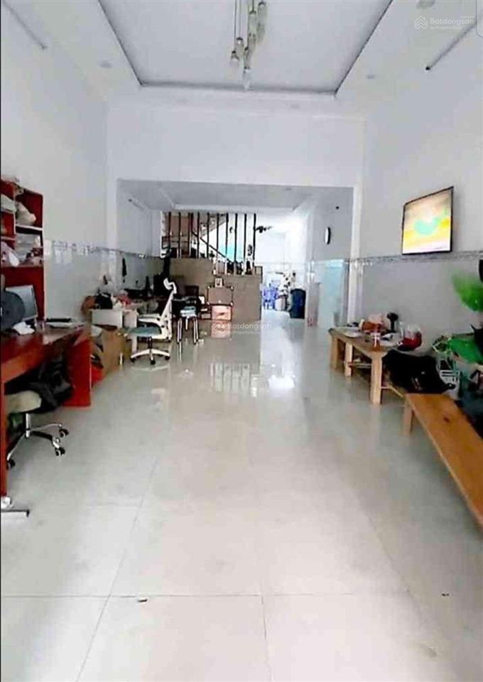Giá chỉ 4,1 tỷ  sở hữu ngay nhà đẹp nguyễn ảnh thủ  ô tô đậu cửa