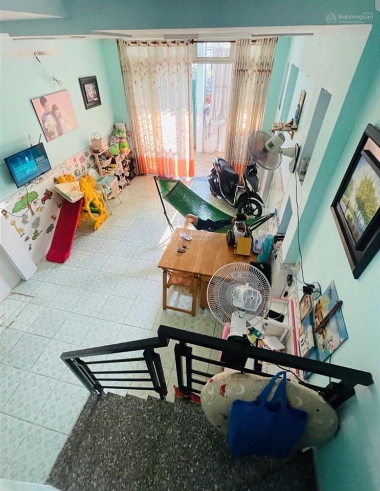 Nhà đẹp đht 05 gần mặt tiền chỉ 3,39 tỷ