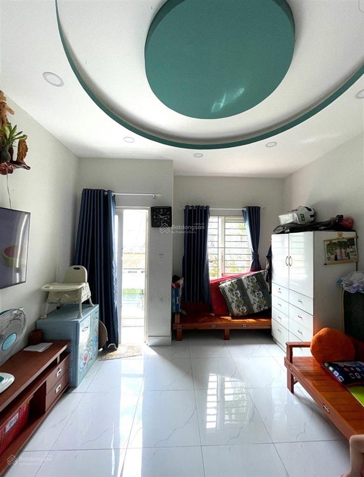 Nhà mới đẹp  ô tô ngủ trong nhà  chỉ 5,4 tỷ
