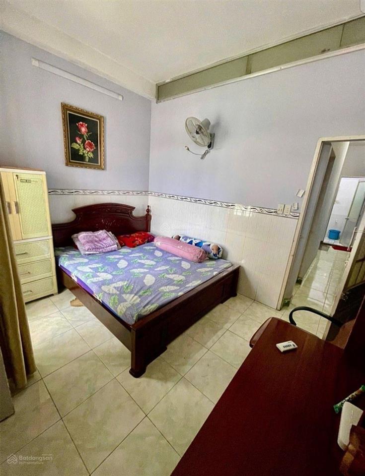 Gấp ạ  hẻm xe hơi tận cửa, nhà đẹp 4 tầng huỳnh thị hai  chỉ 4,370 tỷ!