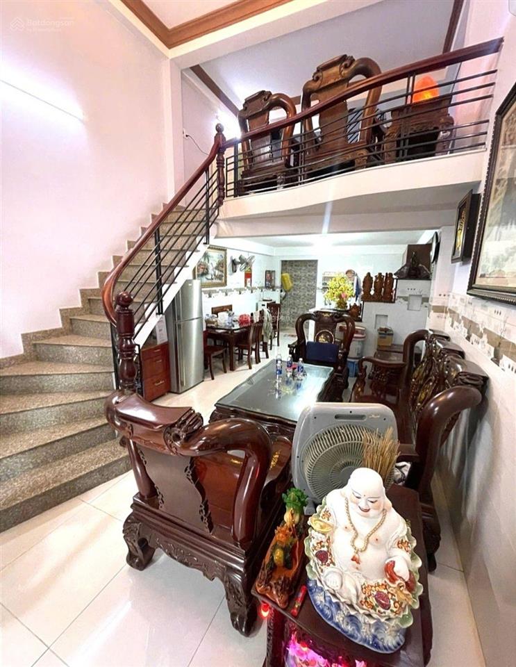 Gấp ạ  hẻm xe hơi tận cửa, nhà đẹp 4 tầng huỳnh thị hai  chỉ 4,370 tỷ!
