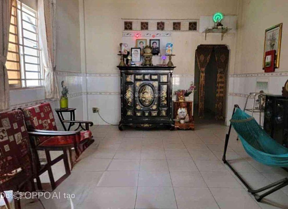 Chỉ 5,5 đồng  có ngay nhà trường chinh  100m2 (5*20)  shr  xe hơi quay đầu