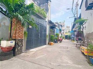 Chỉ 5,5 đồng  có ngay nhà trường chinh  100m2 (5*20)  shr  xe hơi quay đầu