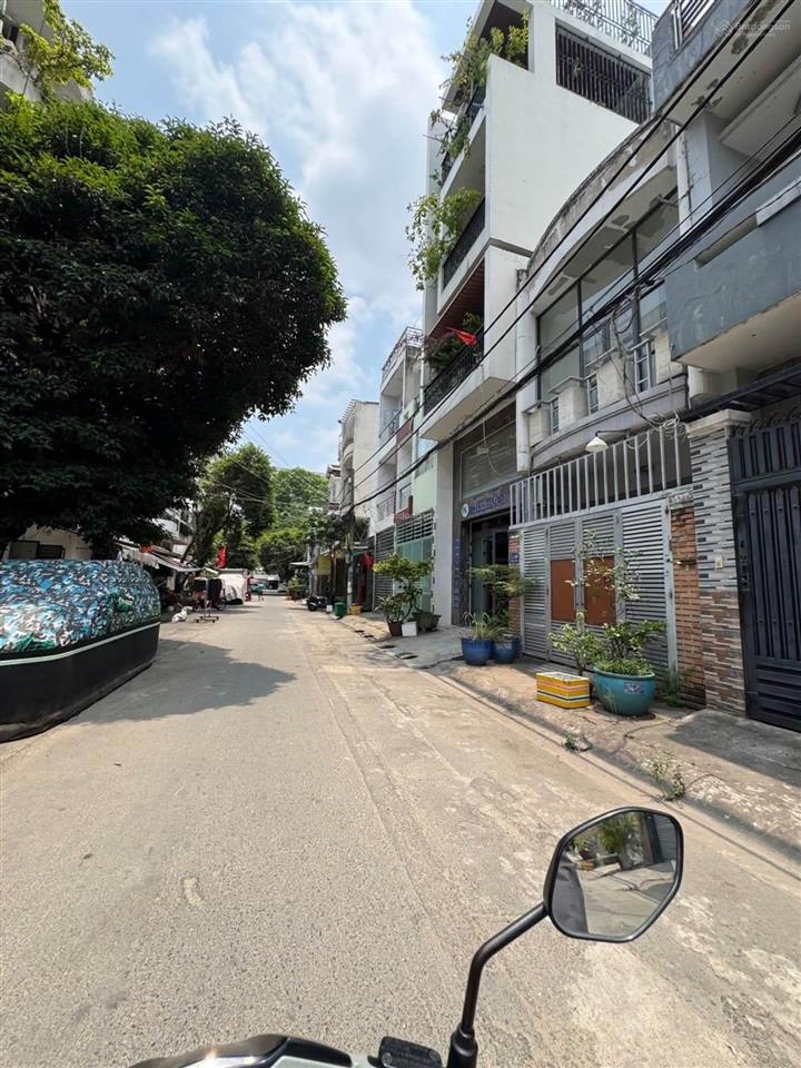 Chủ gấp bán  nhà đông lân  250m2 (15,9*18,2m)  shr  chỉ 4,55 tỷ