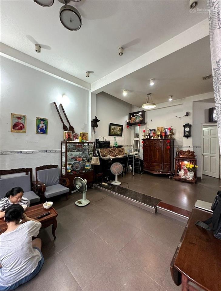 Chỉ 5,3 tỷ đồng  sở hữu ngay mặt tiền đường đông hưng thuận 2, 2 tầng  tặng full nội thất  shr