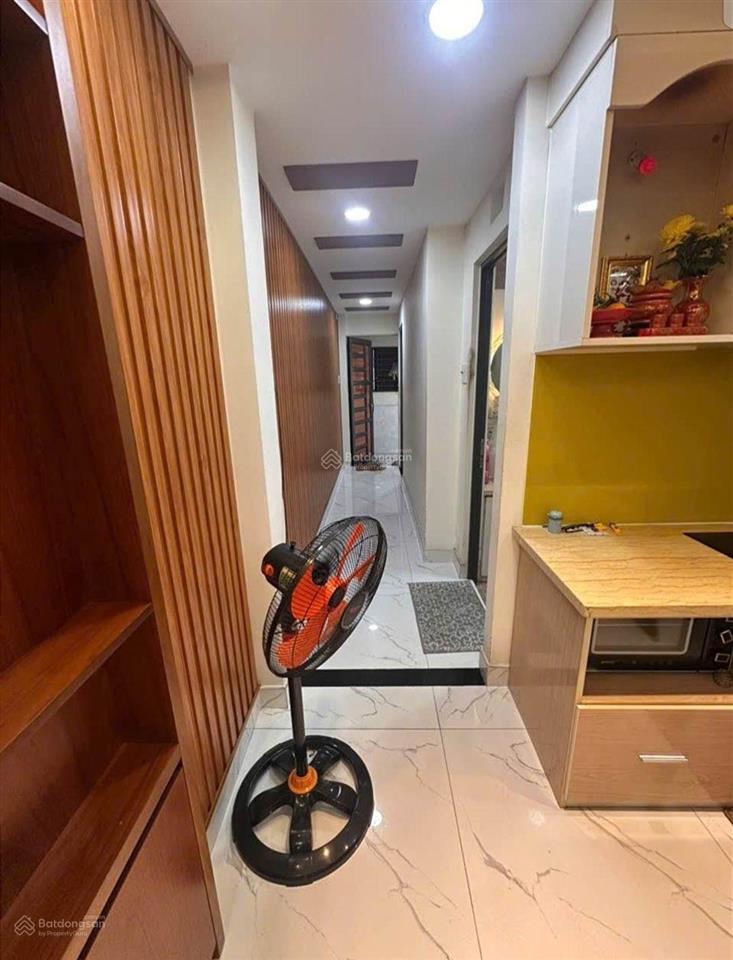 Góc hai. mặt tiền đông hưng thuận 26  2 tầng  full nội thất cao cấp  shr  chỉ 6,4 đồng