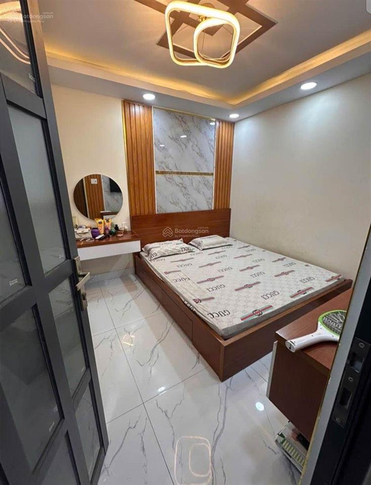 Góc hai. mặt tiền đông hưng thuận 26  2 tầng  full nội thất cao cấp  shr  chỉ 6,4 đồng