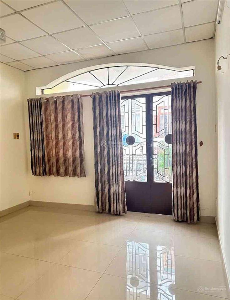 Chủ gấp bán  nhà mặt tiền kinh doanh dương thị mười  2 tầng  đường 7m  shr  chỉ 4,7 tỷ