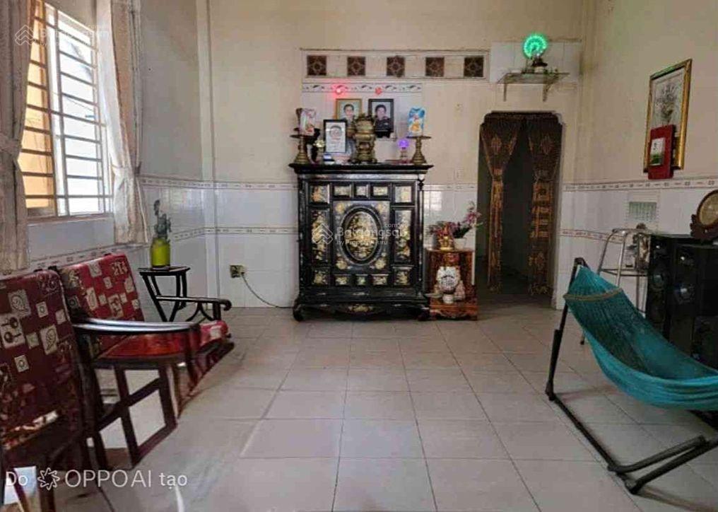 Chủ sụp hầm  bán gấp nhà trường chinh  100m2 (5*20)  đường 6m  chỉ 5,3 tỷ