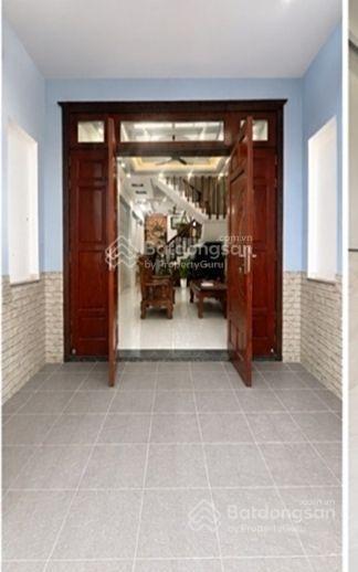 Căn bật nhất tân chánh hiệp q12, nhà đẹp 3 tầng lầu  4x16  xe tải né nhau  chỉ 6,1 tỷ