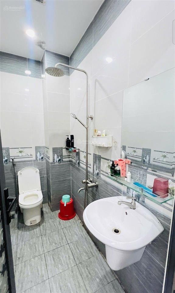 Chủ gấp bán nhà đẹp tân chánh hiệp  4 tầng  đường 7m  shr  full nội thất  gần hiệp thành city