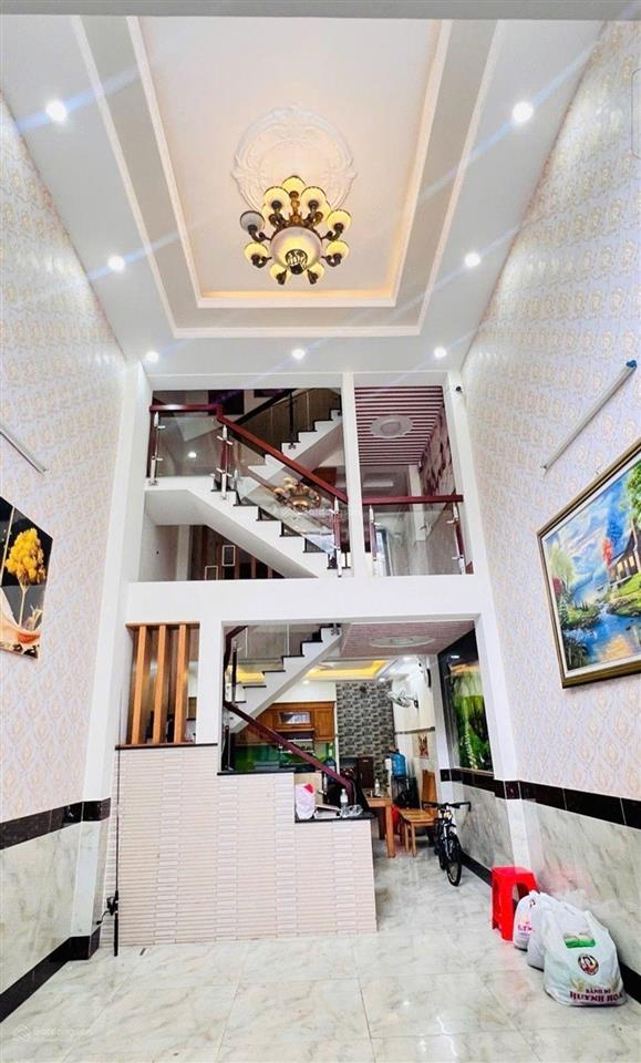 Chủ gấp bán nhà đẹp tân chánh hiệp  4 tầng  đường 7m  shr  full nội thất  gần hiệp thành city