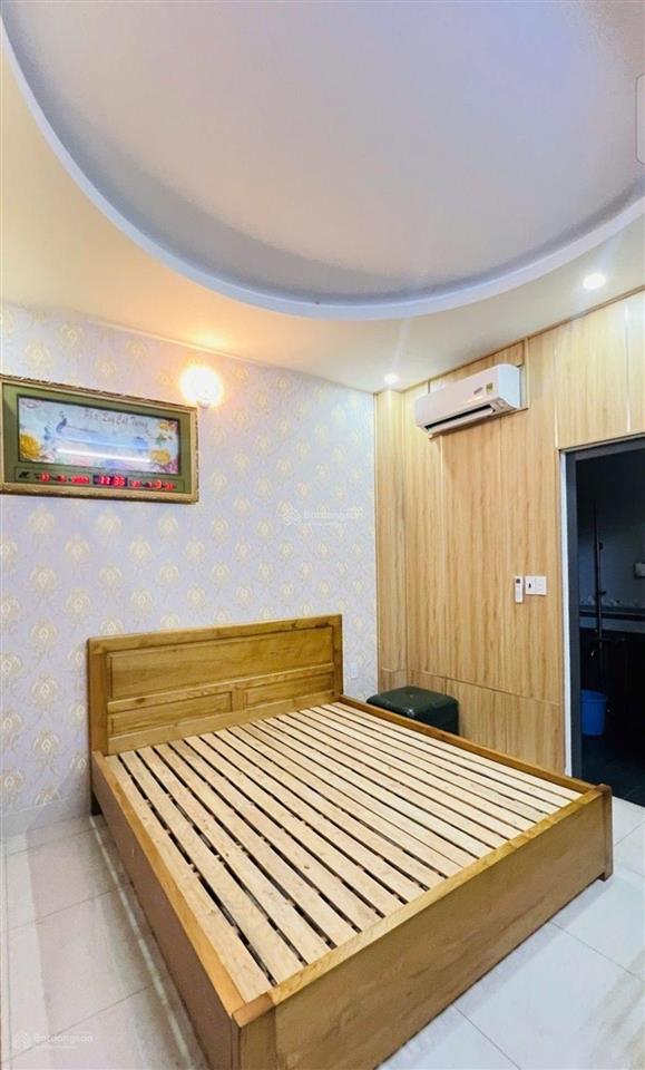 Chủ gấp bán nhà đẹp tân chánh hiệp  4 tầng  đường 7m  shr  full nội thất  gần hiệp thành city