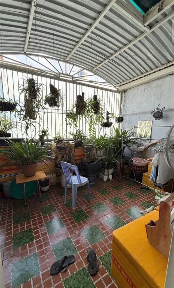 Nhà mới đẹp  3 tầng  dọn vào ở ngay  ô tô đậu cửa  shr  nhỉnh 5 tỷ