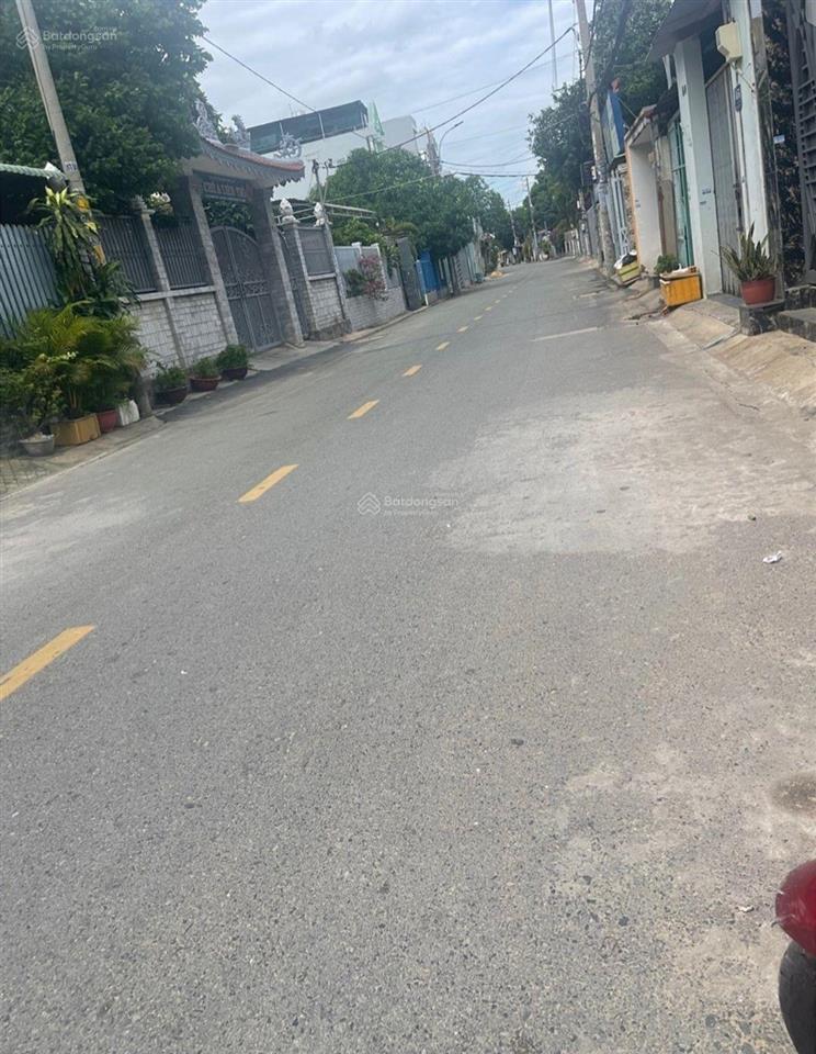 Nhà mới đẹp  5 tầng  dọn vào ở ngay  ô tô đậu cửa  shr  nhỉnh có 5 đồng  trục dương thị mười