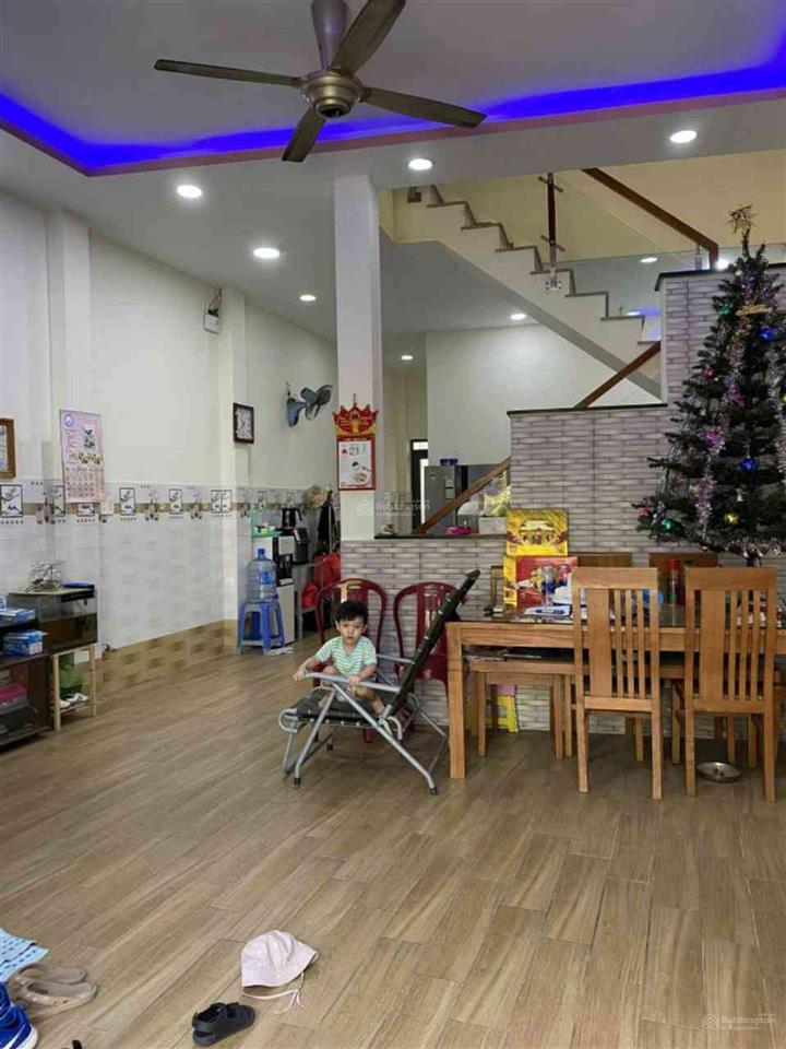 Chỉ 4,2 đồng có nhà đẹp ở ngay lê văn khương(gần chợ thiết)66m22 tầng 3 p ngủôtô nằm trong nhà
