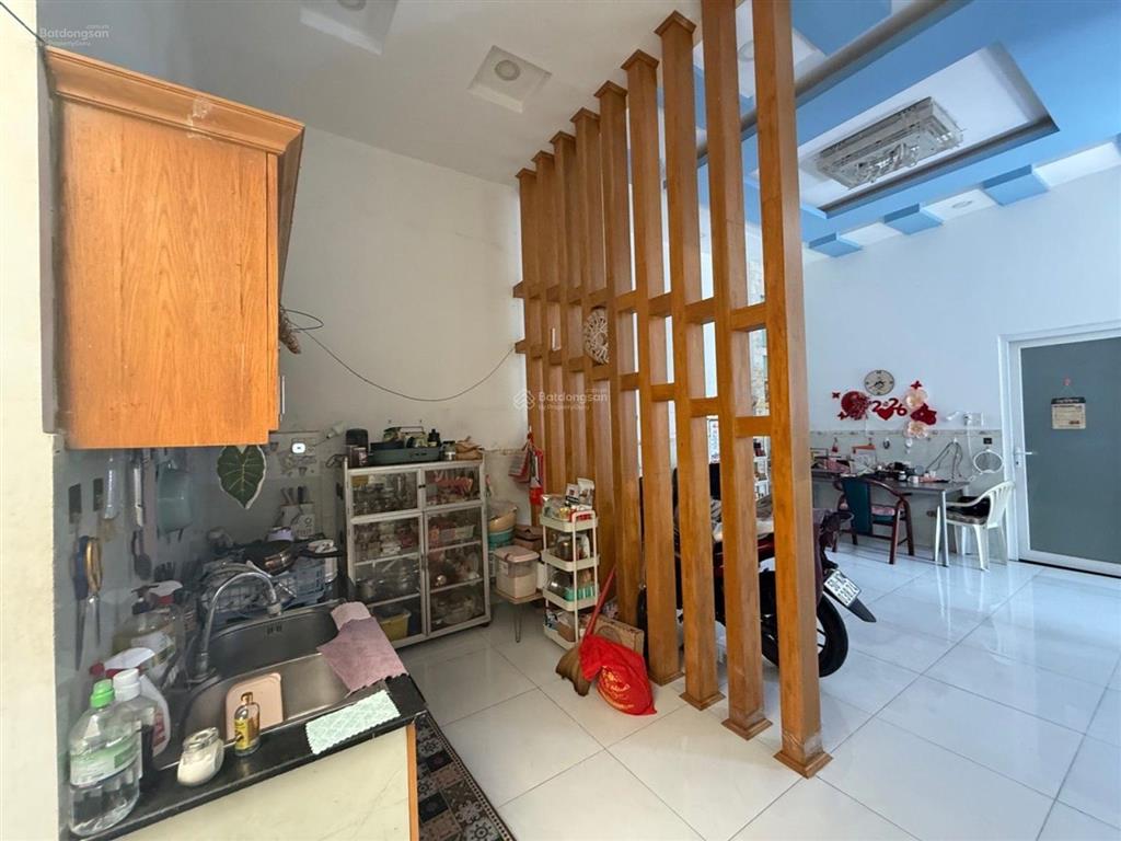 Chỉ 2,85 tỷ sở hữu nhà mặt tiền tiền lân(ngay ngã tư nguyễn ảnh thủ) 63m2 đường ôtô tránh 7mshr