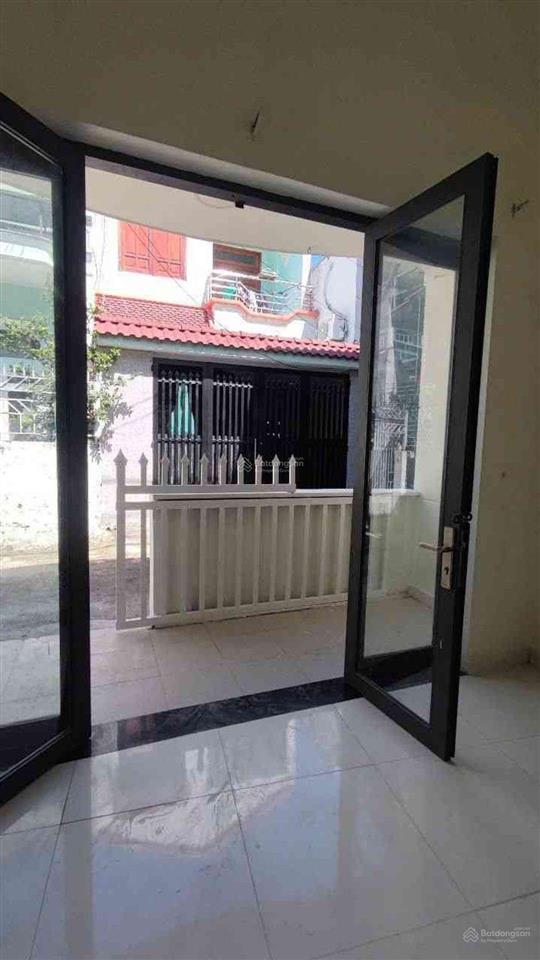 Nhà đẹp lê thị riêng (gần trường nguyễn công trứ)  44m2  2 tầng  dọn vào ở ngay