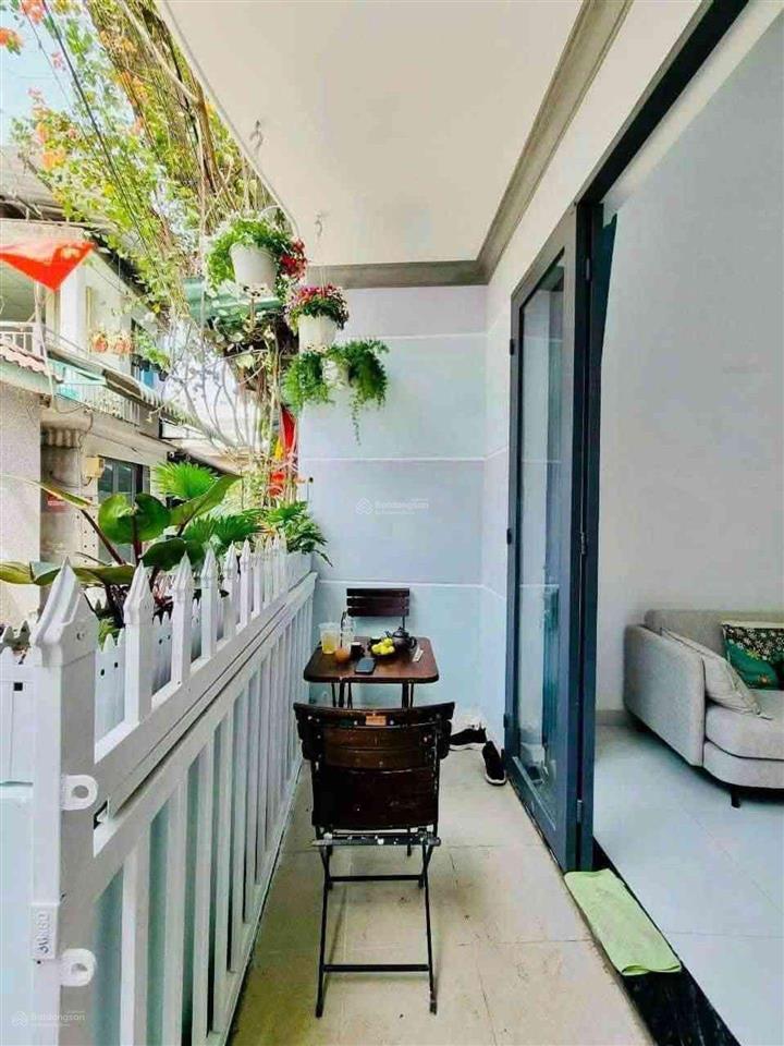 Nhà đẹp lê thị riêng (gần trường nguyễn công trứ)  44m2  2 tầng  dọn vào ở ngay