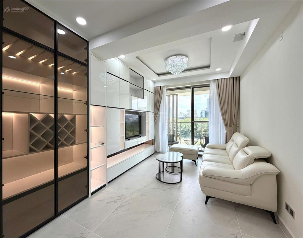 Cần bán gấp ch khu đô thị phú mỹ hưng  15 tỷ