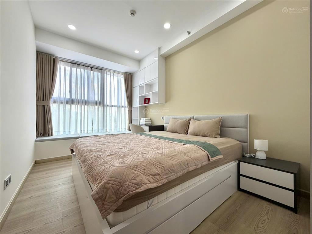 Cần bán gấp ch khu đô thị phú mỹ hưng  15 tỷ