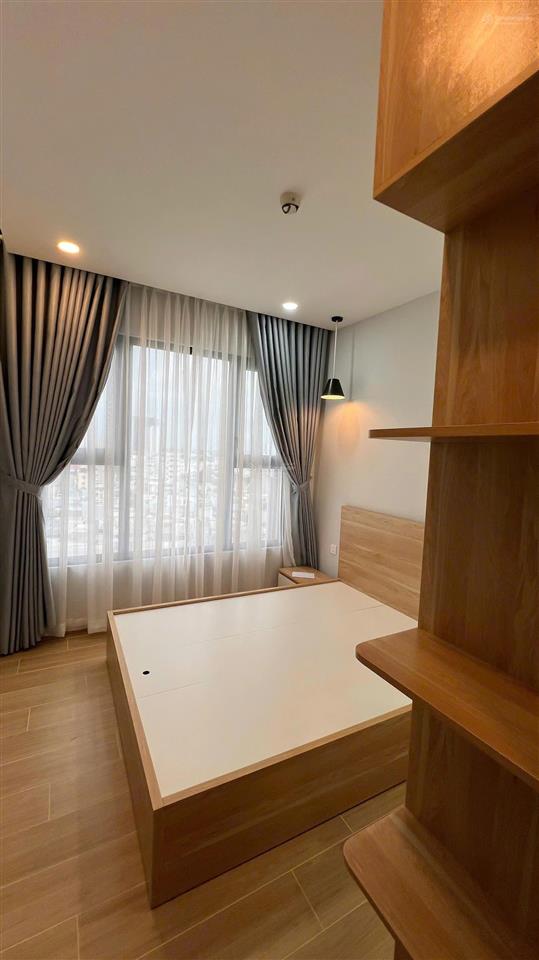 Cho thuê the infiniti 2pn 82m2 full nội thất, nhà mới 100%  giá 27 triệu/tháng, còn thương lượng