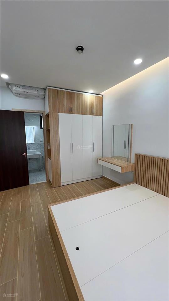 Cho thuê the infiniti 2pn 82m2 full nội thất, nhà mới 100%  giá 27 triệu/tháng, còn thương lượng