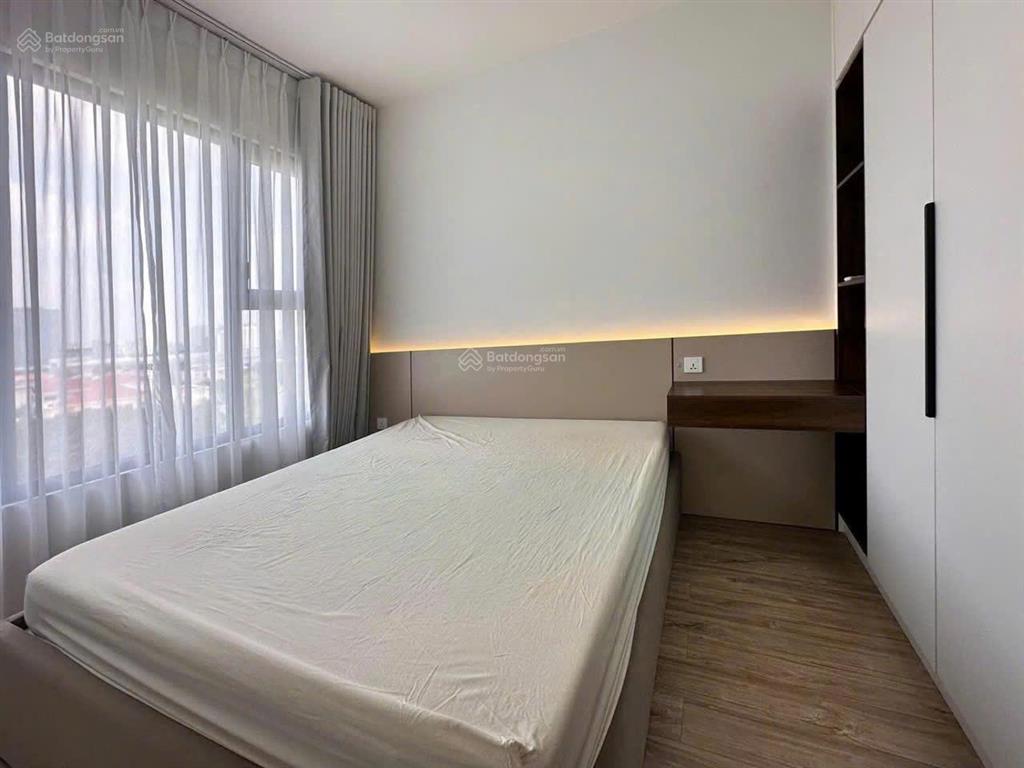 Cho thuê căn góc the infinity 121m2  3pn, full nội thất mới 100%  giá 36 triệu, căn giá tốt!