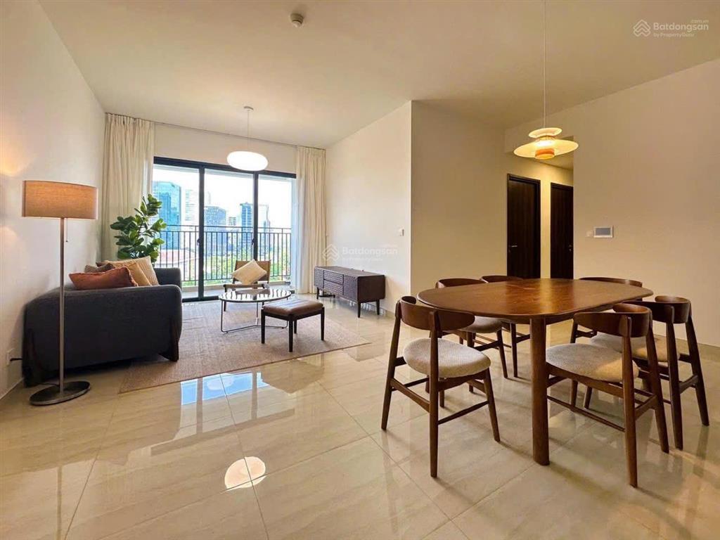 Cho thuê căn góc the infinity 121m2  3pn, full nội thất mới 100%  giá 36 triệu, căn giá tốt!