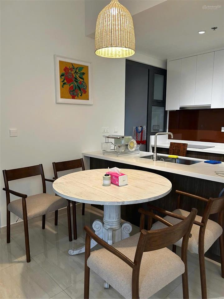 Cho thuê the infiniti riviera point 2pn 81m2  full nội thất