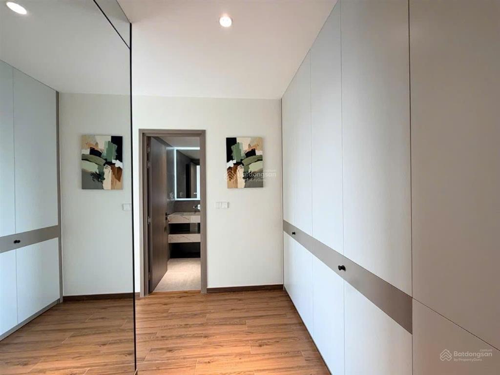 Cho thuê the infiniti riviera point 2pn 91m2  view sông cực đẹp, full nội thất
