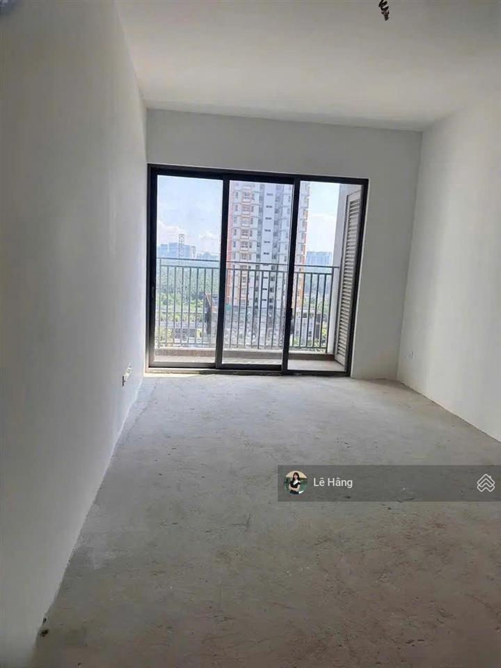 Bán căn hộ 2pn gladia heights 71m2 bàn giao tiêu chuẩn