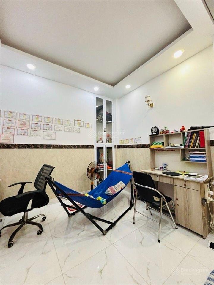 Phan đăng lưu + cầm bá thước  hẻm xe hơi  52m2  2 tầng btct  nhỉnh 6 tỷ