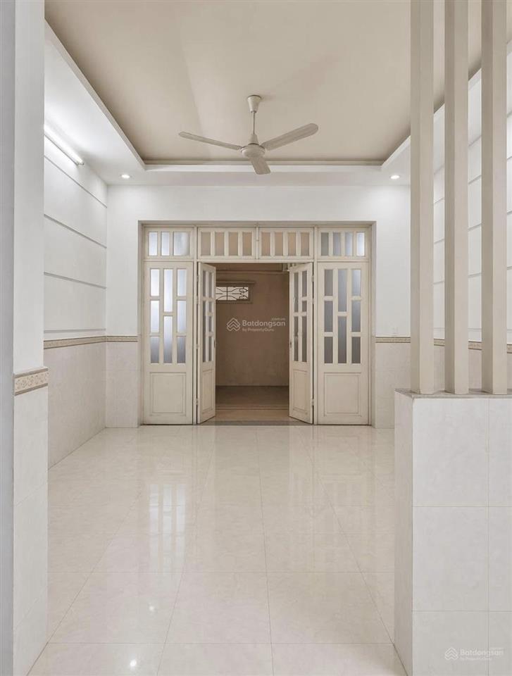 Phan đăng lưu + cầm bá thước  hẻm xe hơi  52m2  2 tầng btct  nhỉnh 6 tỷ