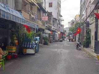 Ngay ngã tư hàng xanh  điện biên phủ  diện tích 45m2  2 tầng btct  giá nhỉnh 4 tỷ