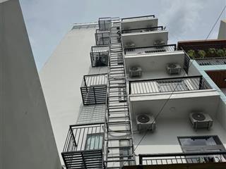 Phòng gác, đủ nội thất gần đh công thương chỉ 4tr. thang máy tiện lợi, giờ tự do, cho nuôi pet