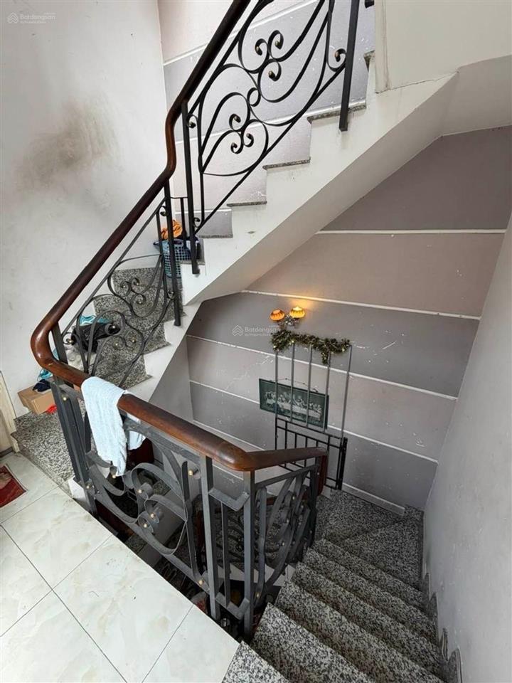 Mặt tiền hẻm 840 hương lộ 2 bình tân 4x18m đường nhựa 10m thông 4tầng 5pn shr giá chỉ 6 tỷ xíu